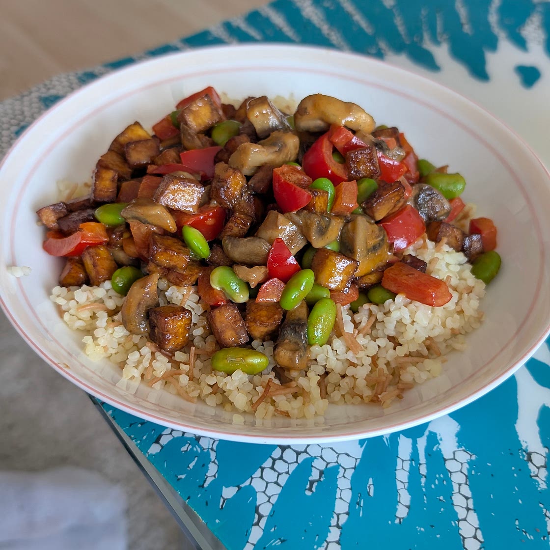 Thai Red Curry mit knusprigen Tofu