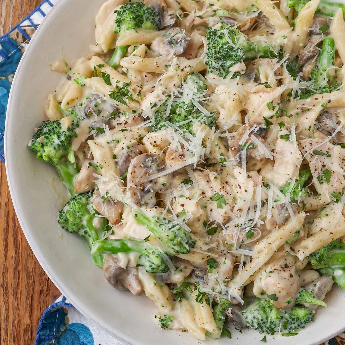 LONG - 🦐, 🥦, and 🍄‍🟫 pasta (770 cal.)