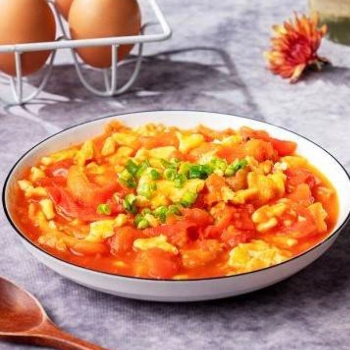 Rührei mit Tomaten
