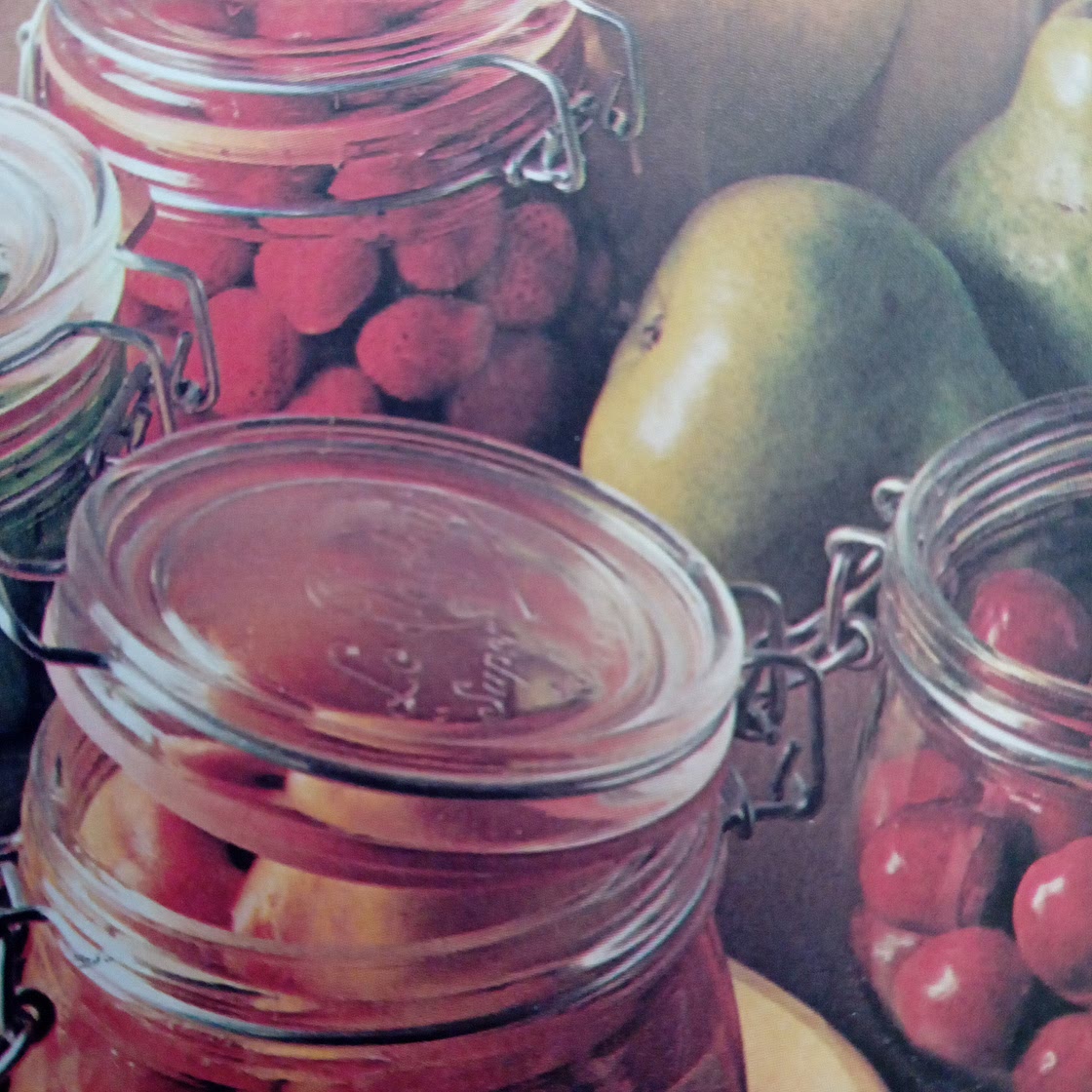 Canned apricots and persimmons