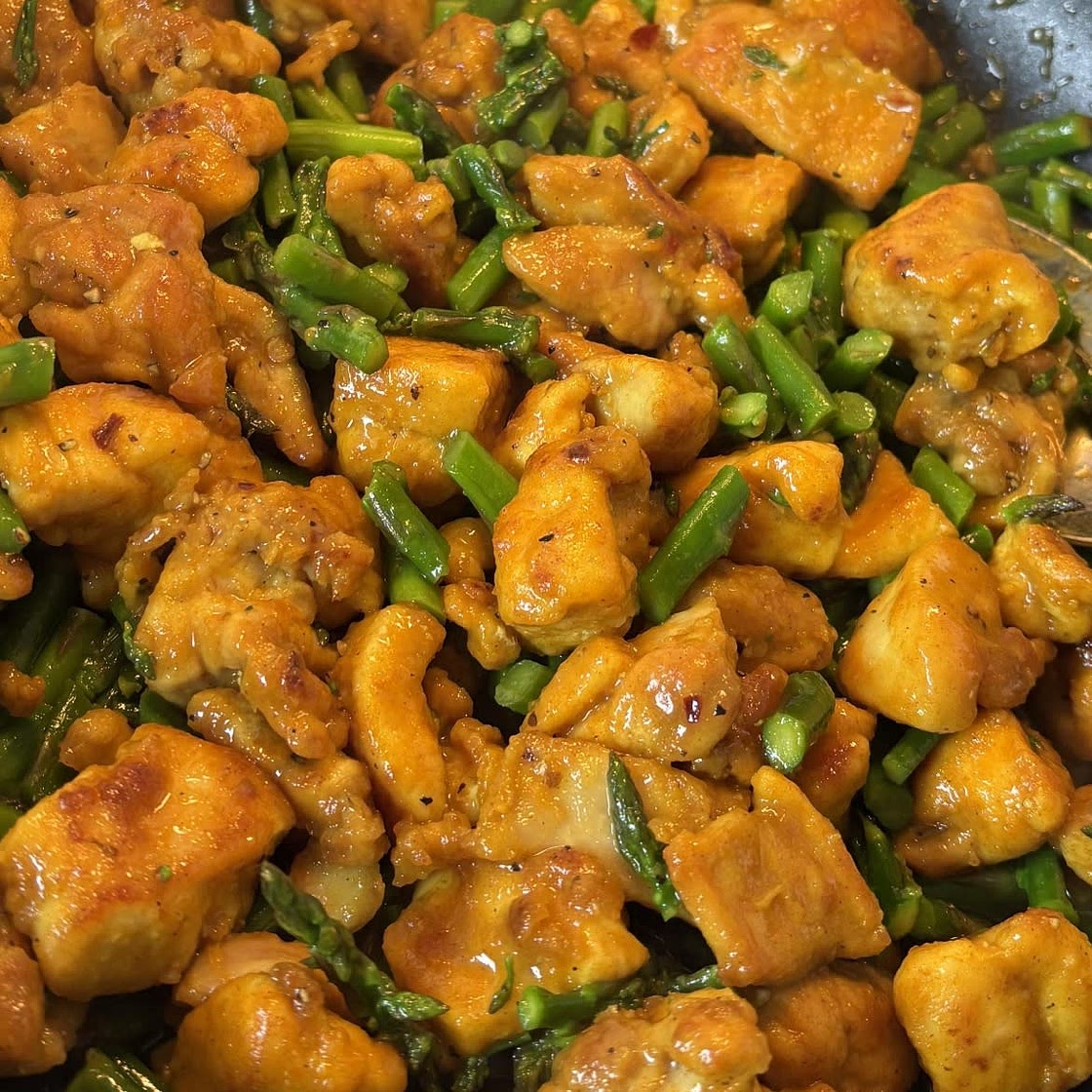 Turmeric-Black Pepper Chicken With Asparagus