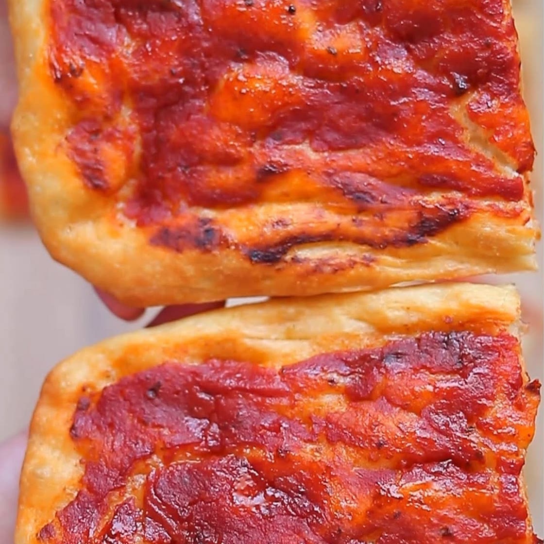 Pizza rossa