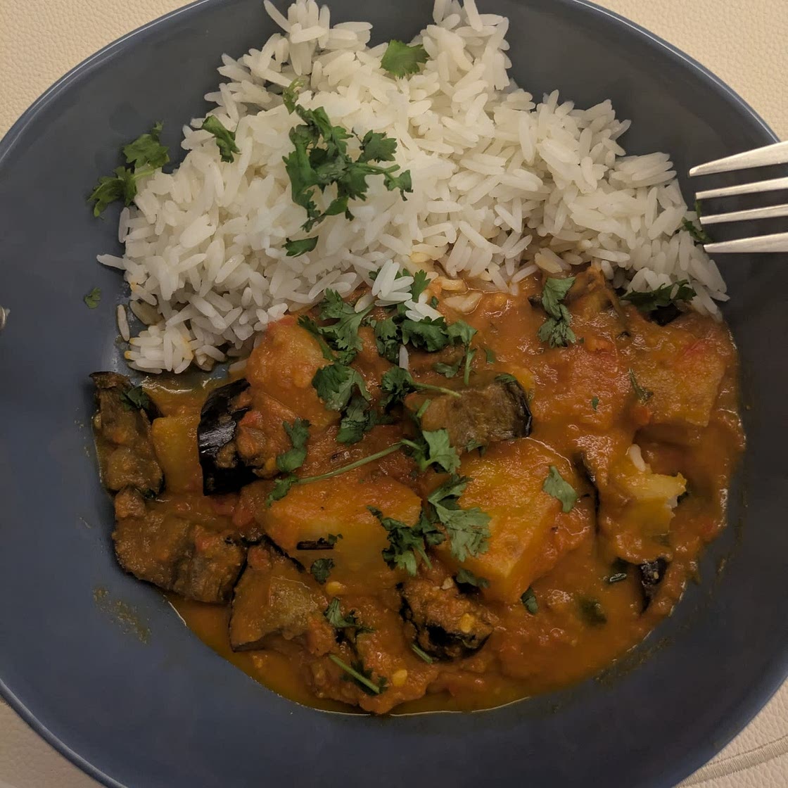 Roast aubergine and potato curry