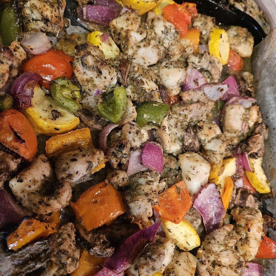 10 Minute Roasted Chicken and Vegetables - Air Fryer Recipe