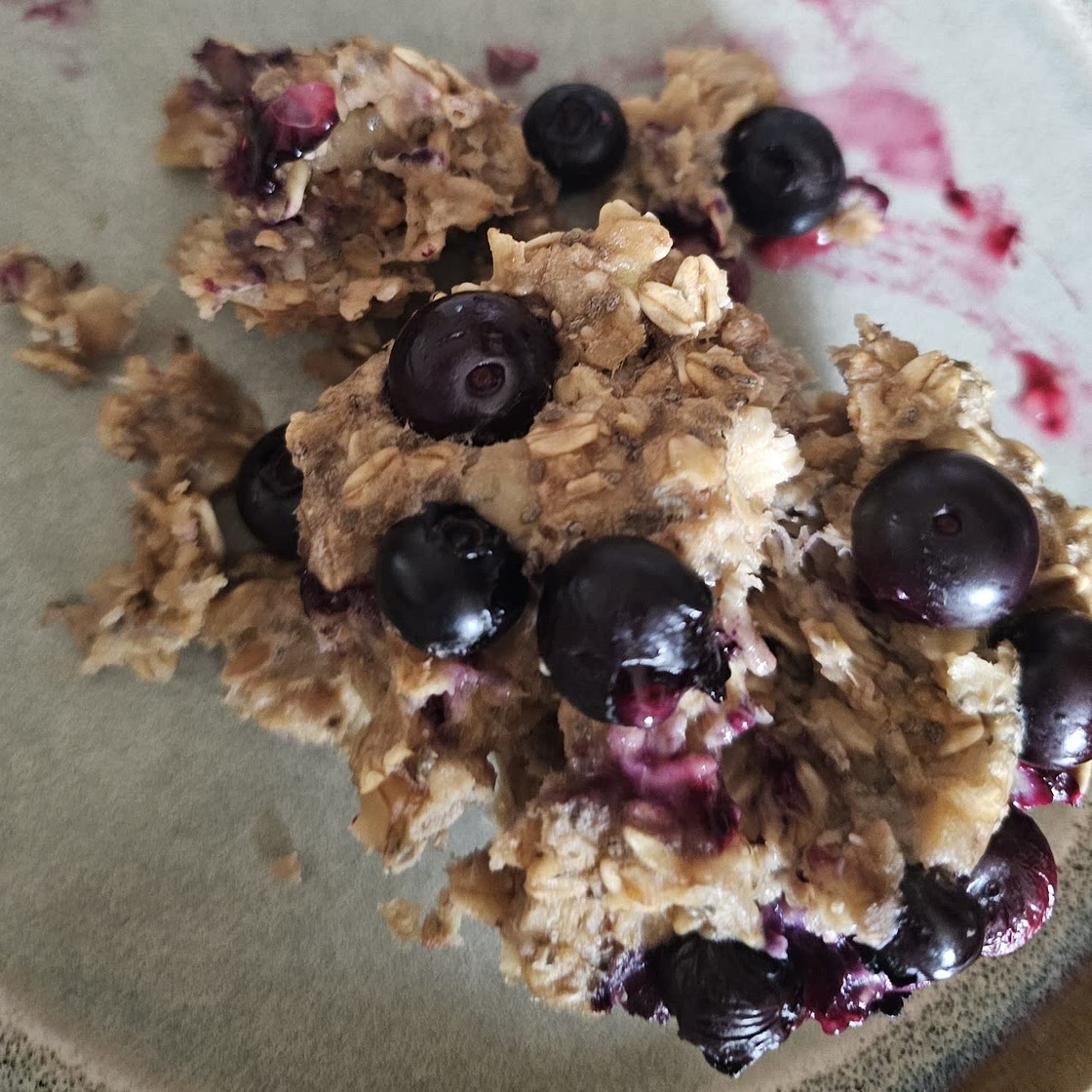 Oatmeal Everything Muffins