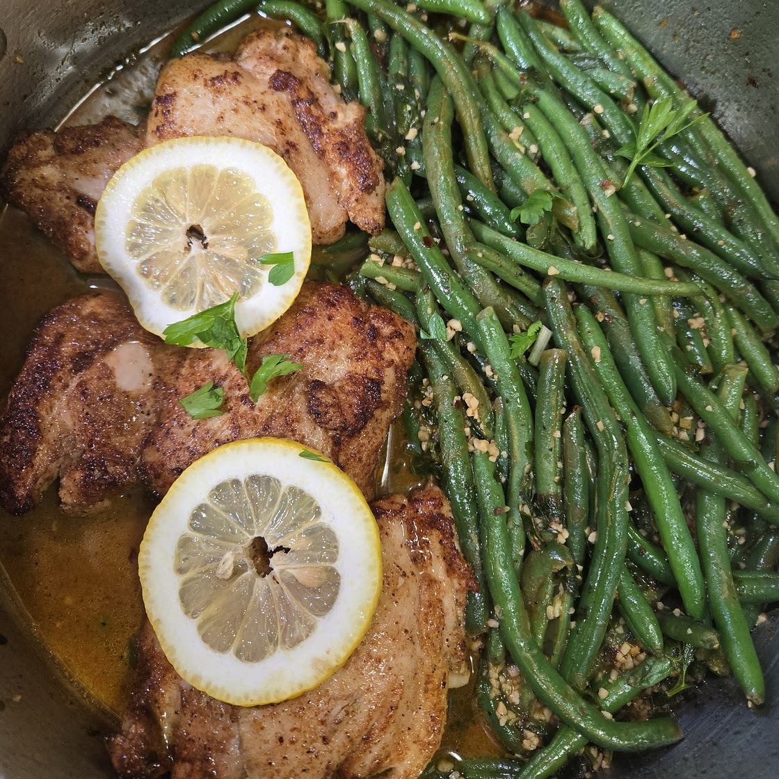 Lemon Garlic Butter Chicken and Green Beans Skillet