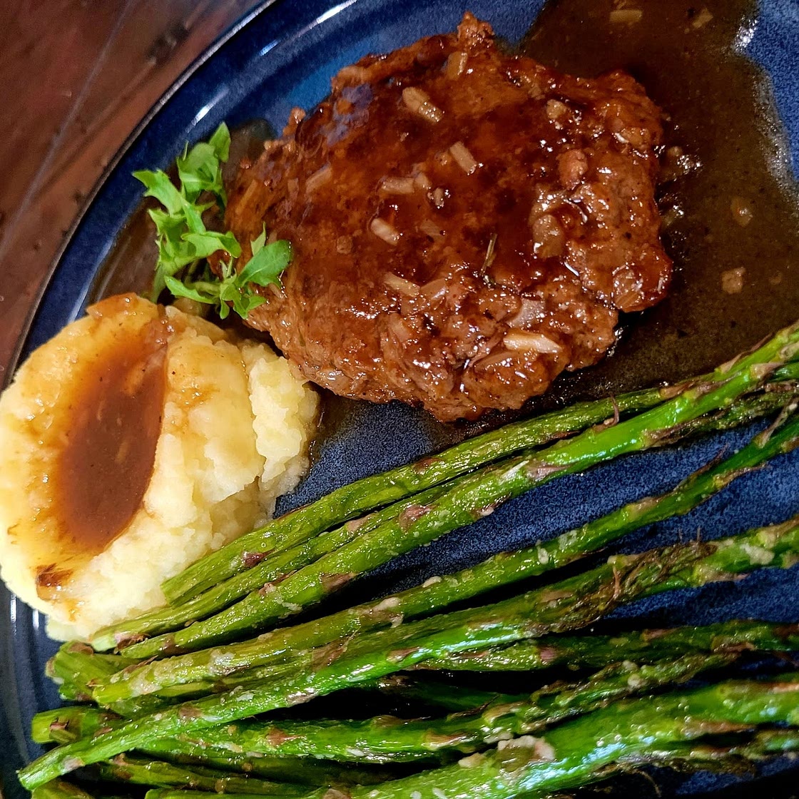 Comforting and Filling 20 Minute Salisbury Steak Recipe