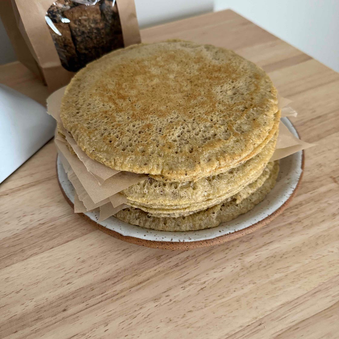 Kàitlyn’s GF vegan “Mom’s Pancakes”