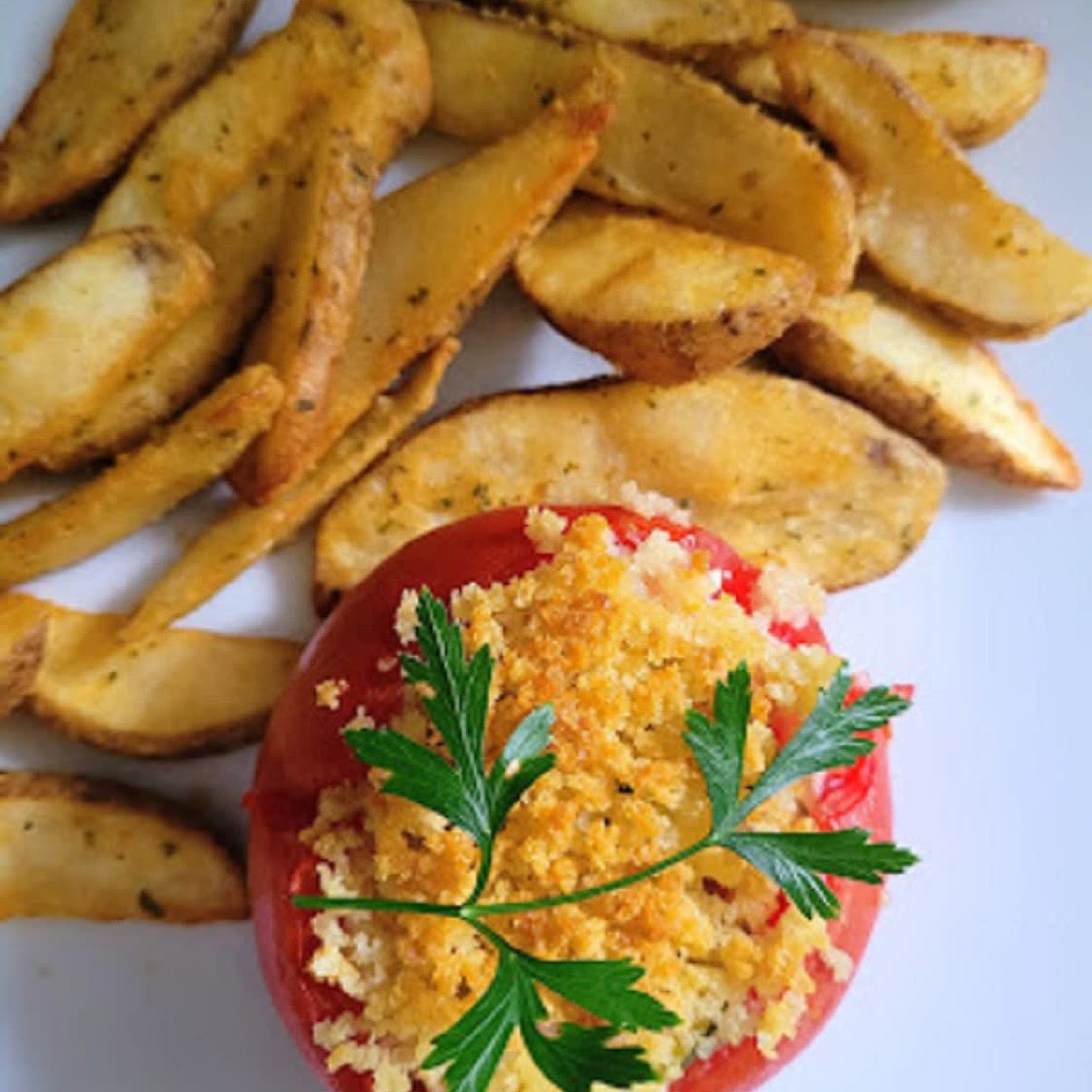 Cottage Cheese Stuffed Tomatoes