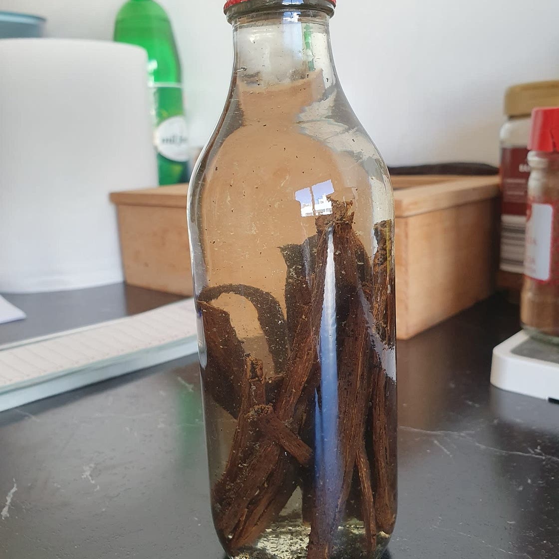 Homemade Vanilla Extract