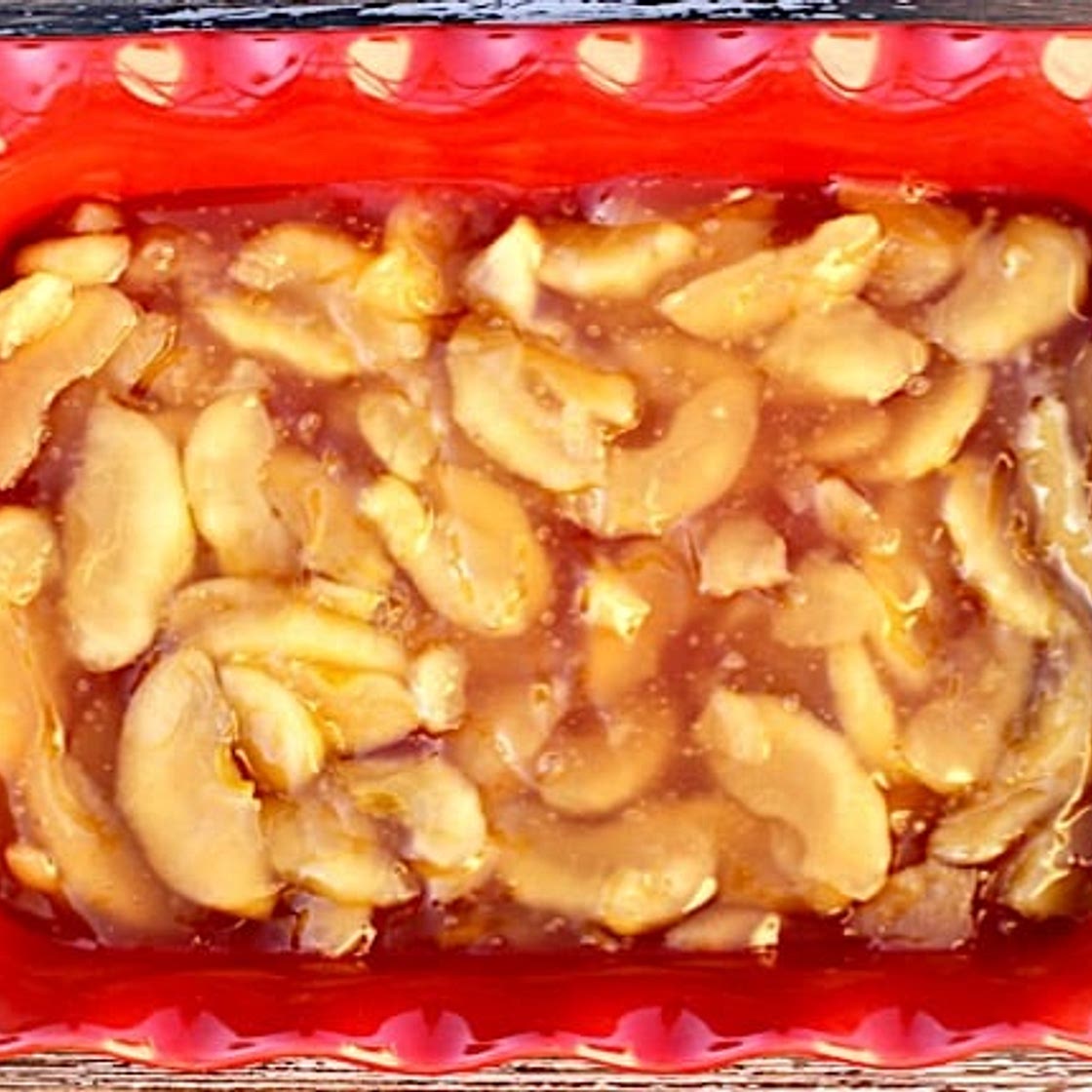 Apple Caramel Dump Cake with 4 Ingredients!