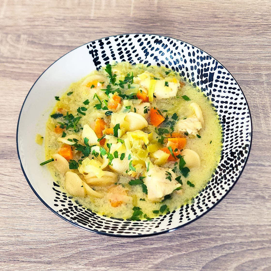 Soupe au poulet et orecchiette