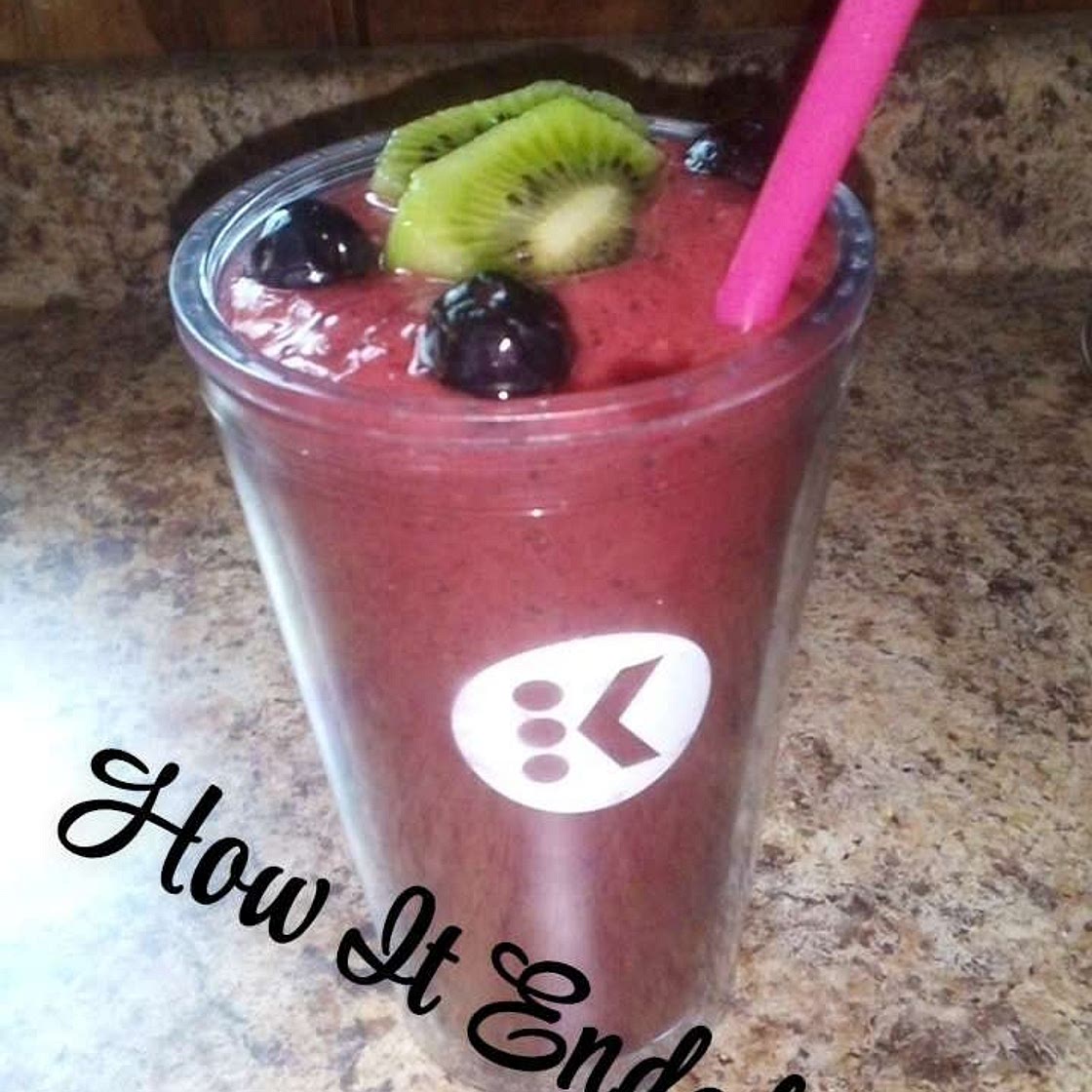 Triple Berry Kiwi Smoothie