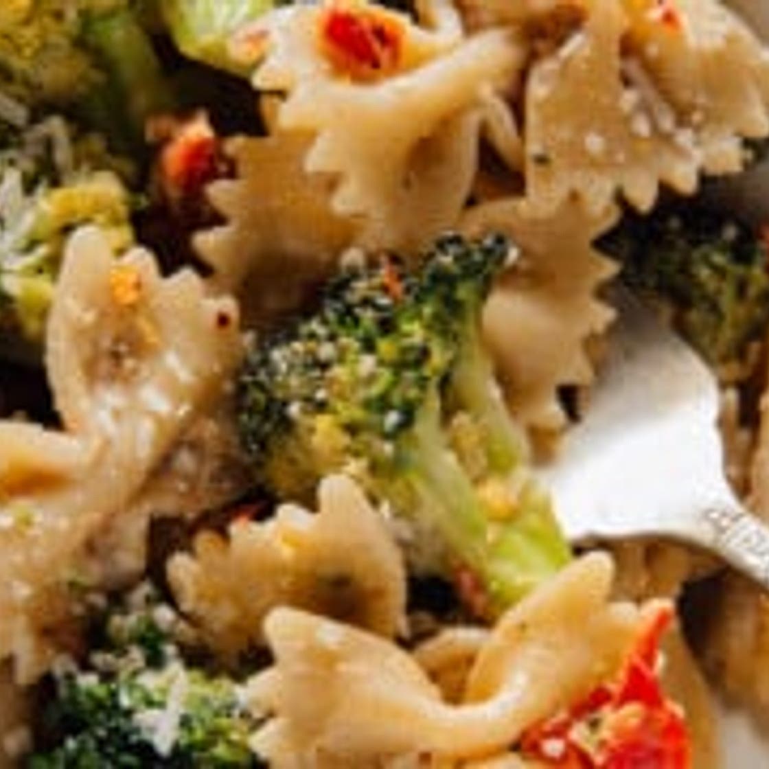 Sun-Dried Tomato Pasta with Broccoli