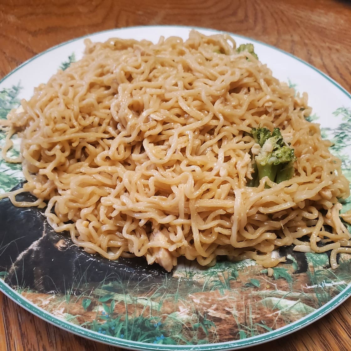 Sesame Garlic Ramen Noodles