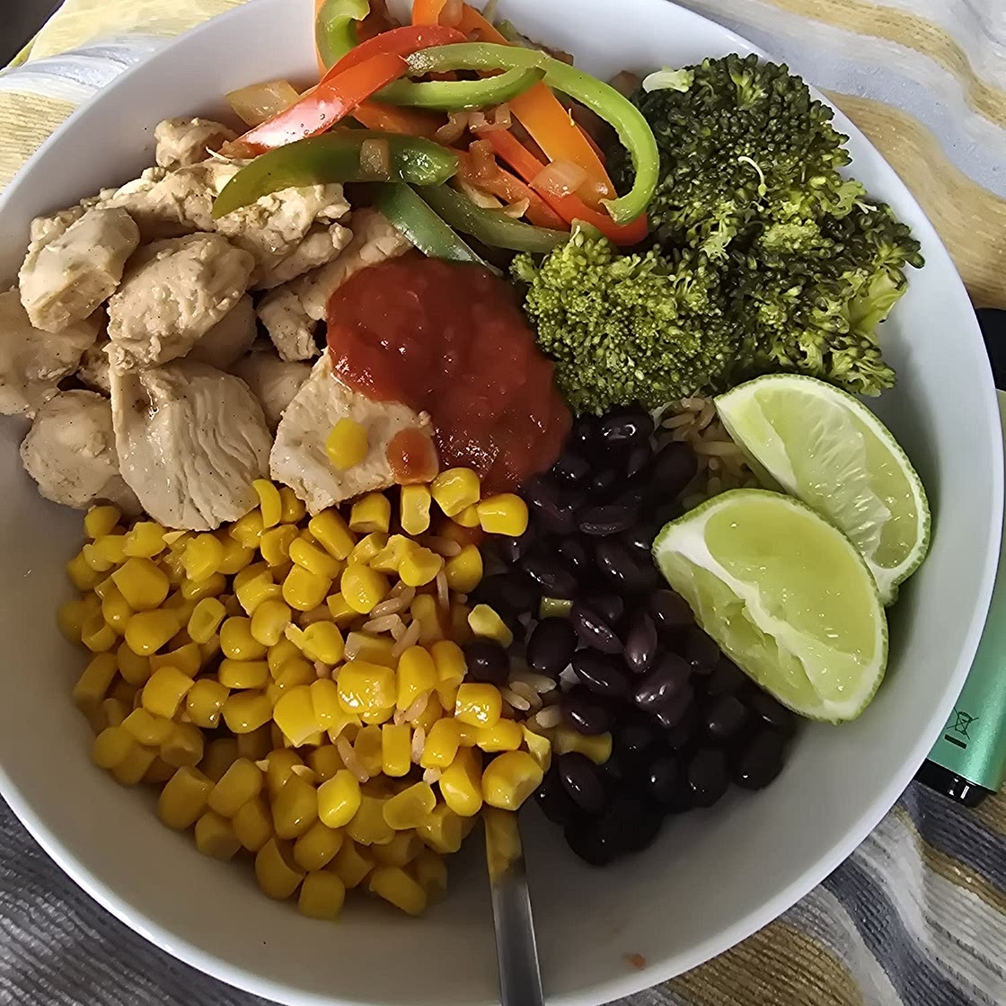 Healthy Chicken Fajita Bowls