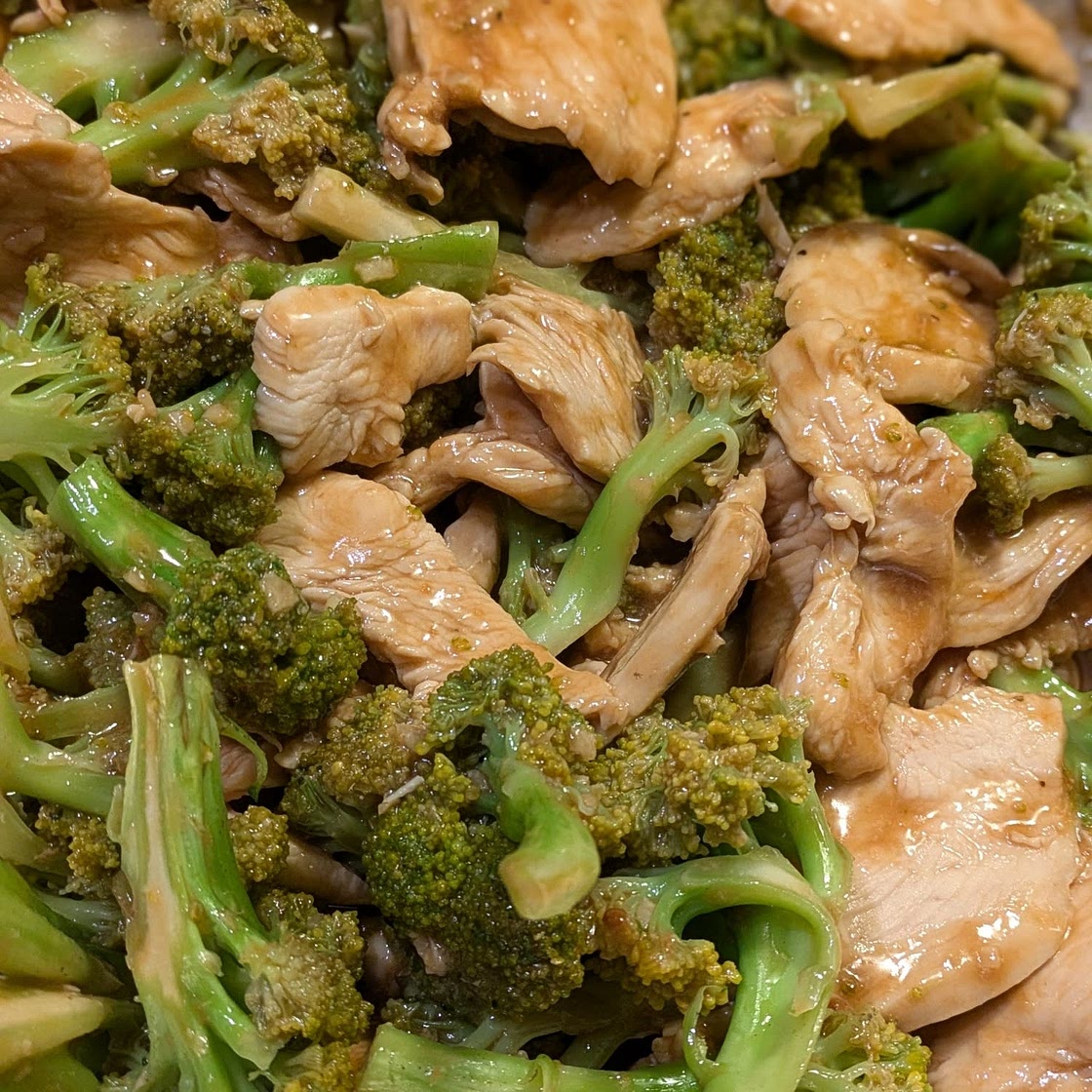 Chicken and Broccoli with Brown Sauce