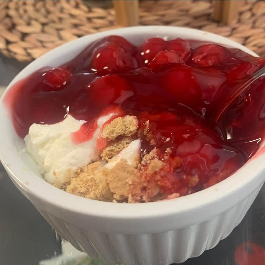 High Protein fluffy cheesecake yogurt