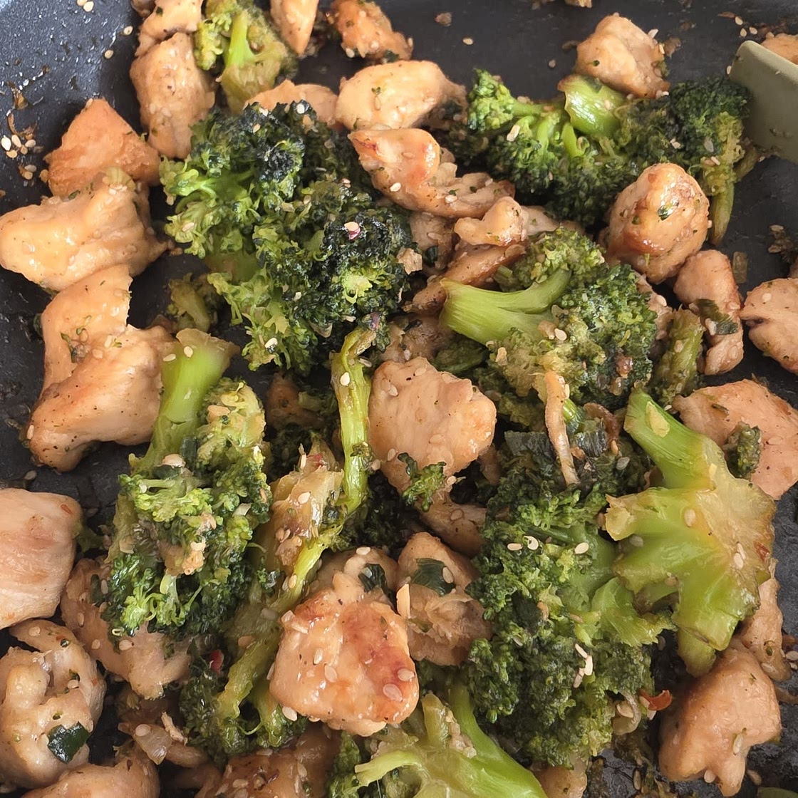 Honey Sesame Chicken and Broccoli