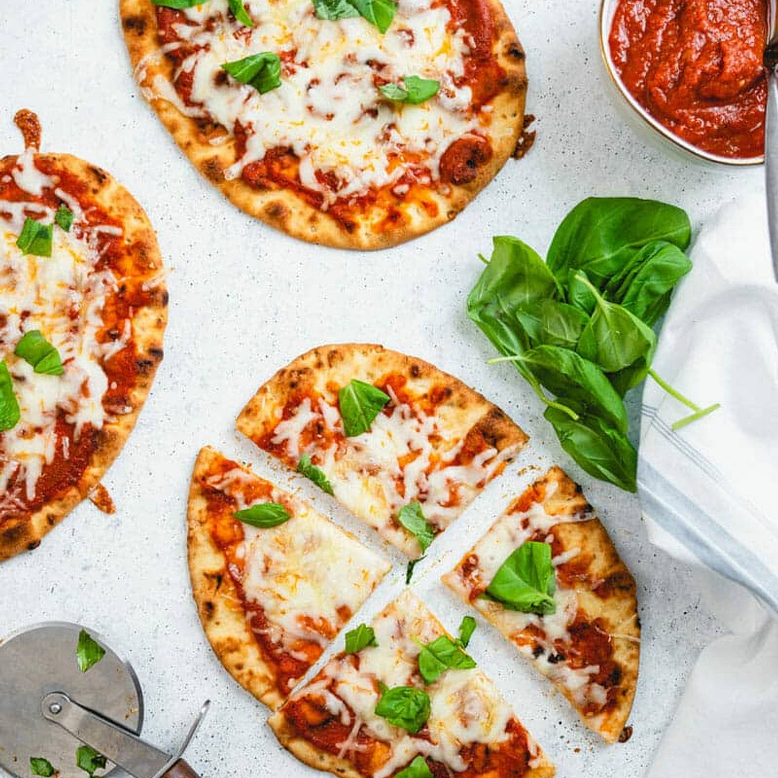 Naan Pizza