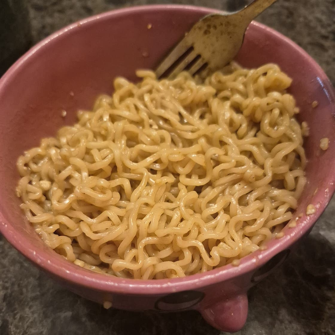Sesame Garlic Ramen Noodles