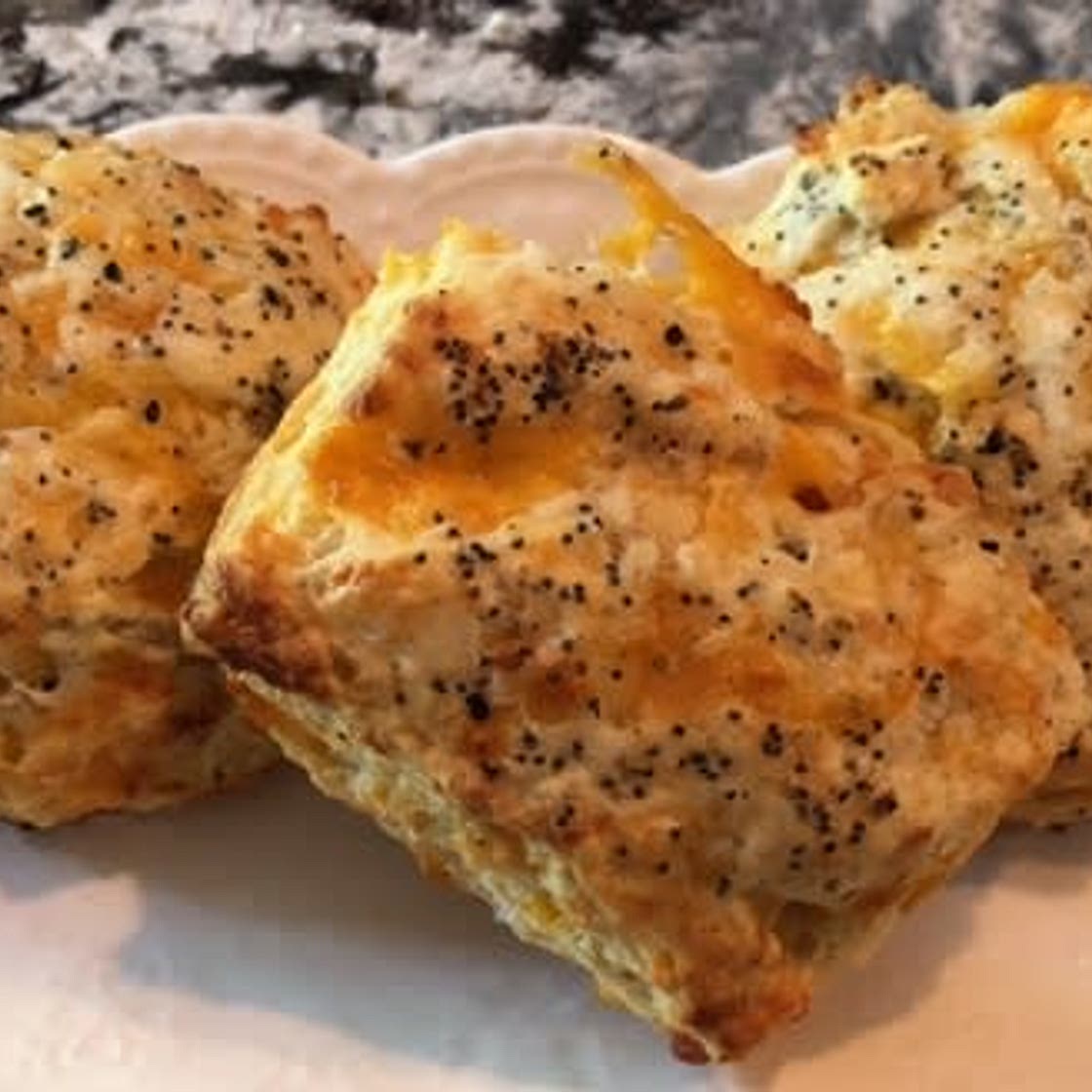 Aged Cheddar & Everything Bagel Biscuits