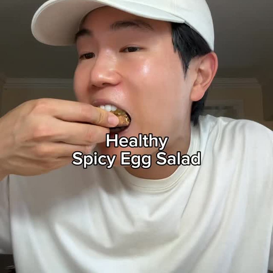 High protein + fibre, low calorie, no mayo… SPICY EGG SALAD 🌶️ Ingredients: - eggs (4) - veggies* (3/4 cup diced) - jalapeño (1-2 slices) - greek yogurt (1/3 cup) - dijon mustard (1 tsp) - sriracha (1 tbsp) - salt and pepper (as desired) * I used celery,