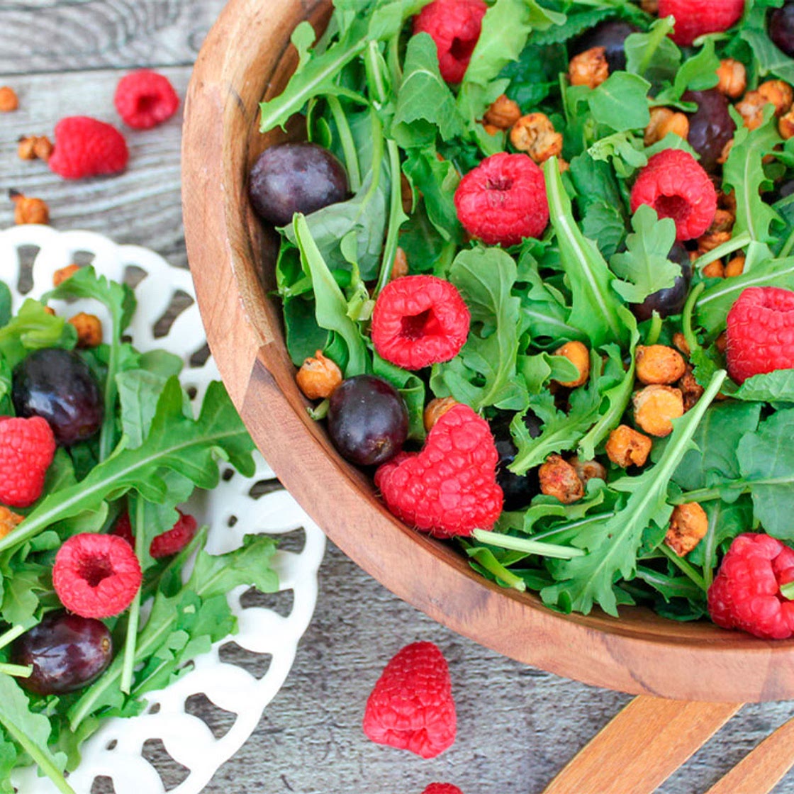 Green Salad with Raspberries and Roasted Chickpeas