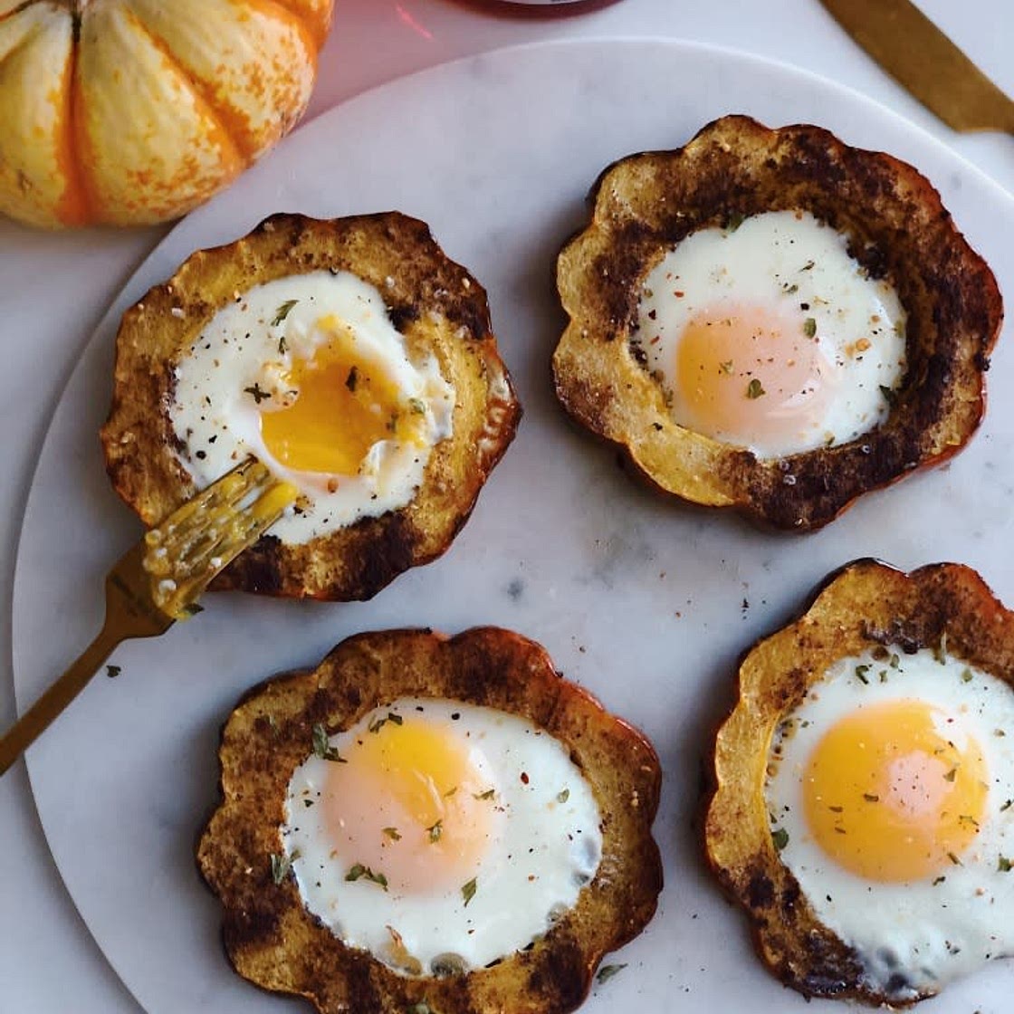 Acorns Squash Eggs-in-the Hole