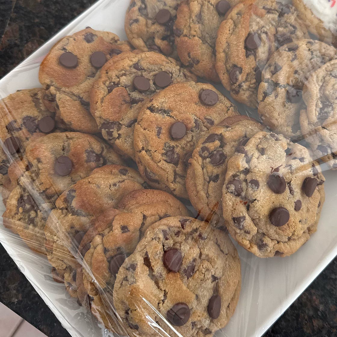 Thick & Chewy Peanut Butter Chocolate Chip Cookies