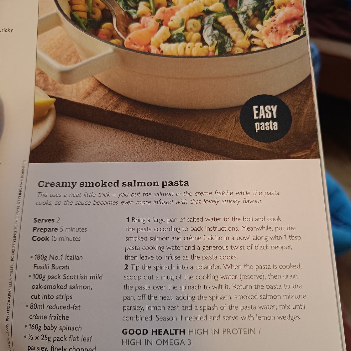 Smoked salmon pasta