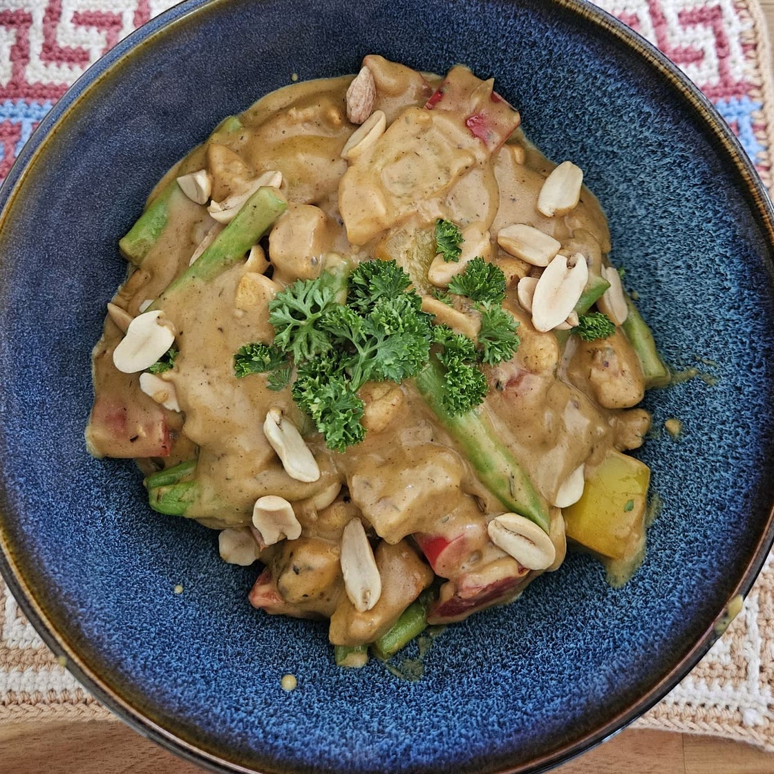 Chicken Satay Stir-Fry