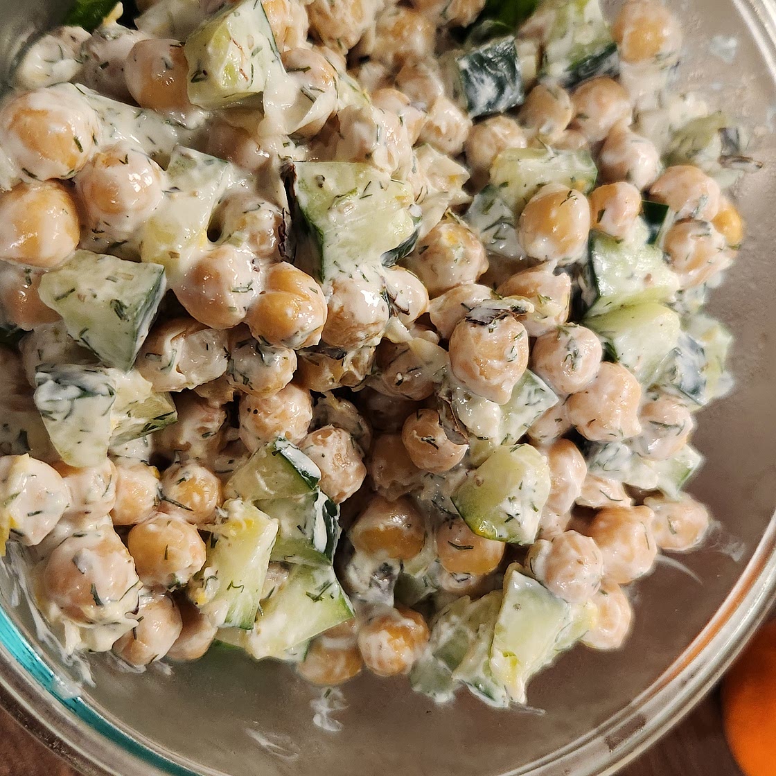 Tzatziki chickpea salad