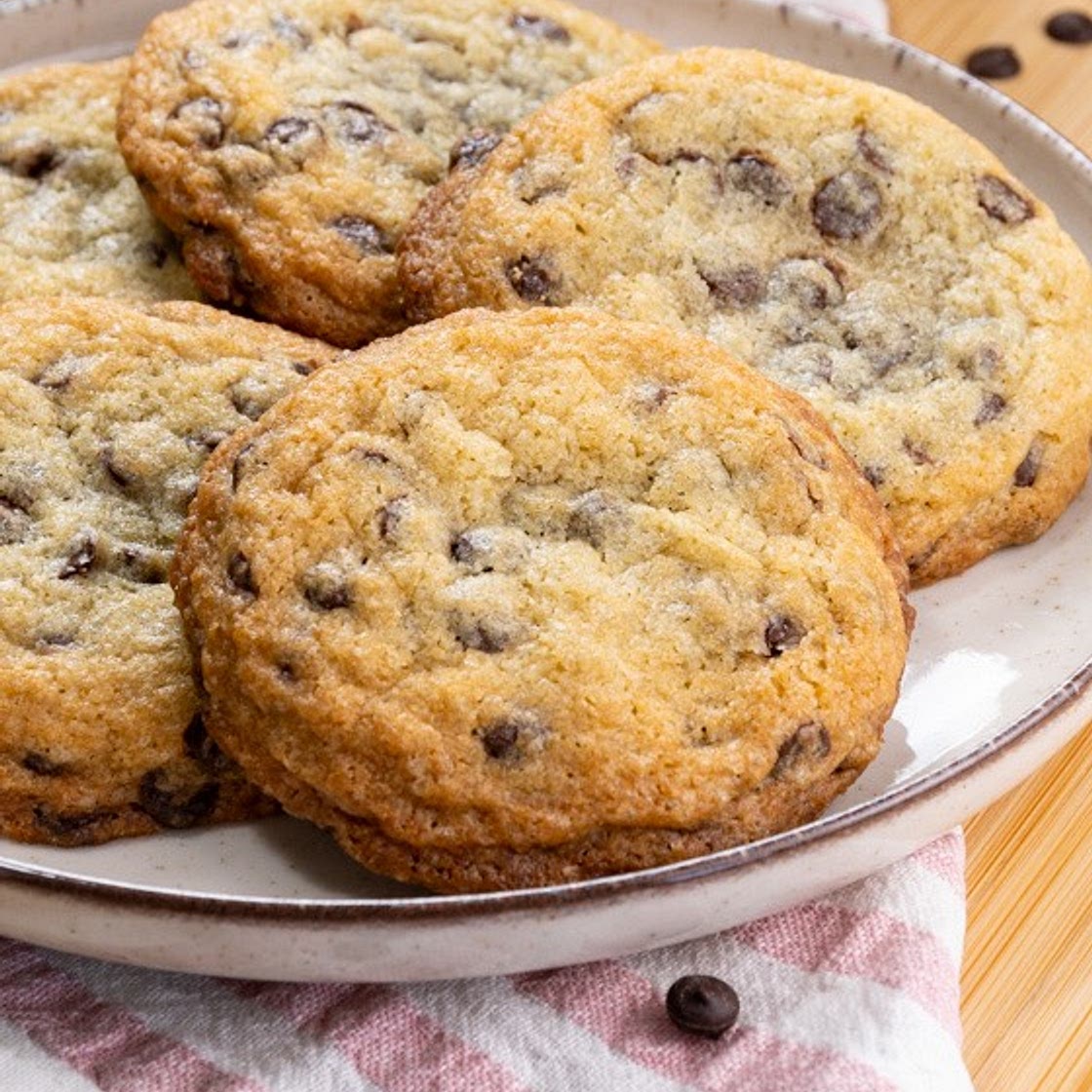 CRUMBL COOKIES
