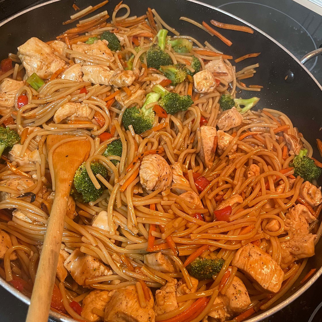 Chicken Stir Fry with Rice Noodles (30 minute meal)