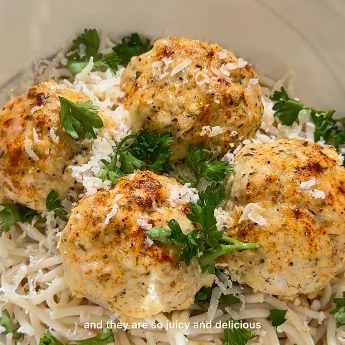 Lemon garlic cottage cheese meatballs