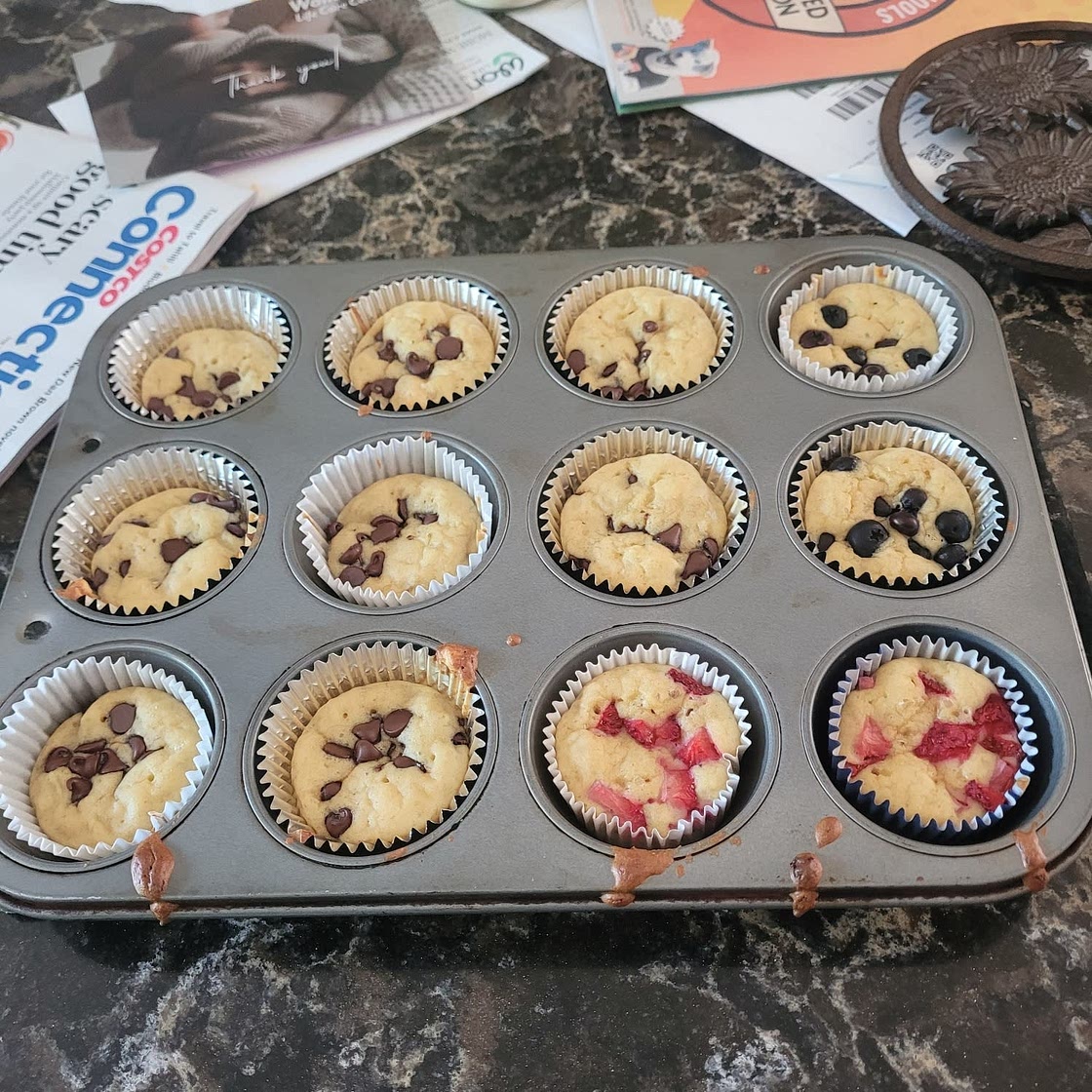 EASY BREAKFAST MUFFINS