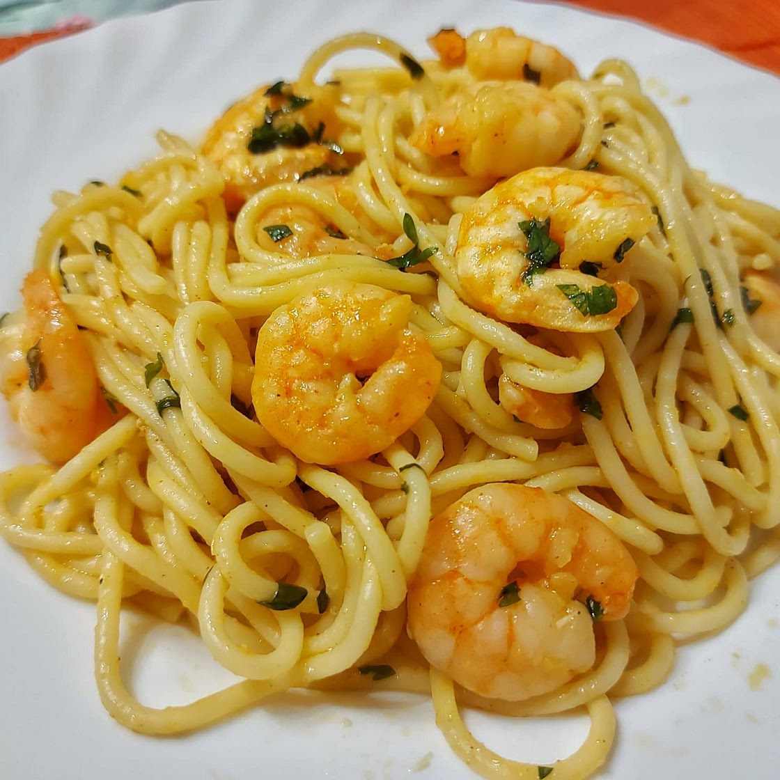 Spicy Garlic Prawn Pasta