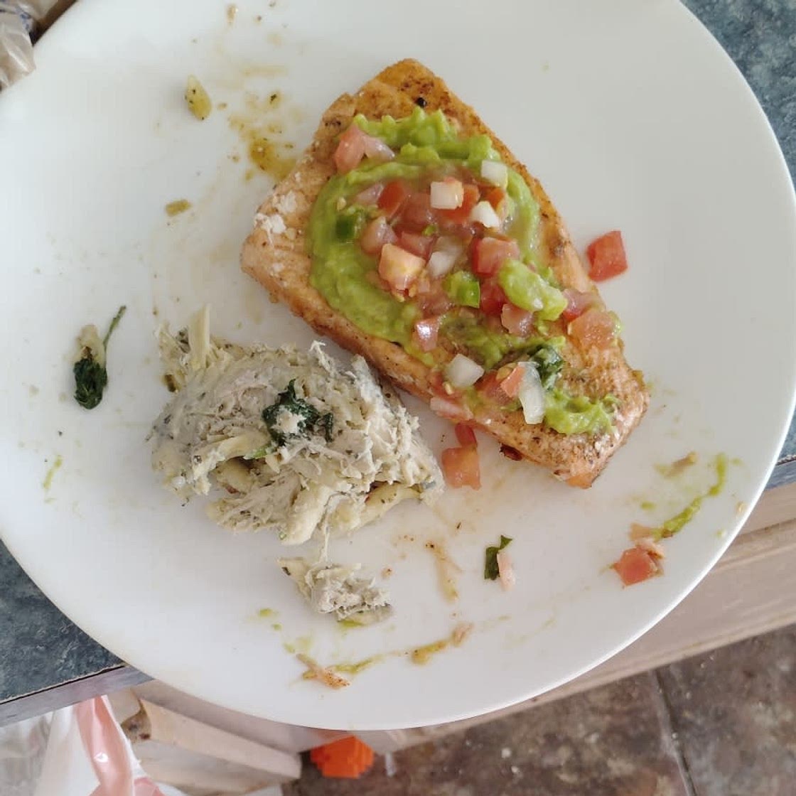 Grilled Salmon with Avocado Salsa (Healthy, Low-Carb, Paleo, Whole30)
