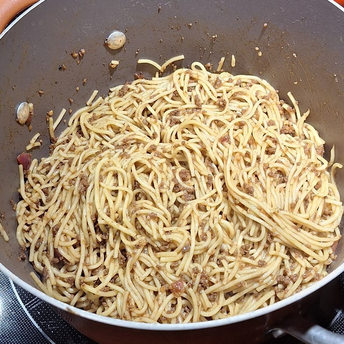 Mongolian Ground Beef Noodles