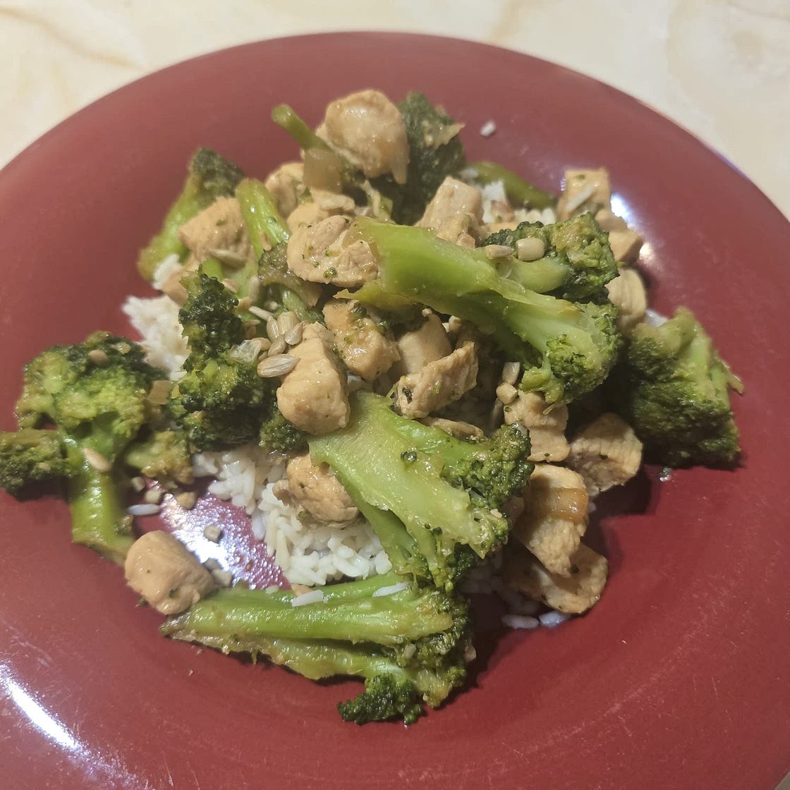 Healthy Chicken Breast and Broccoli Stir Fry Recipe