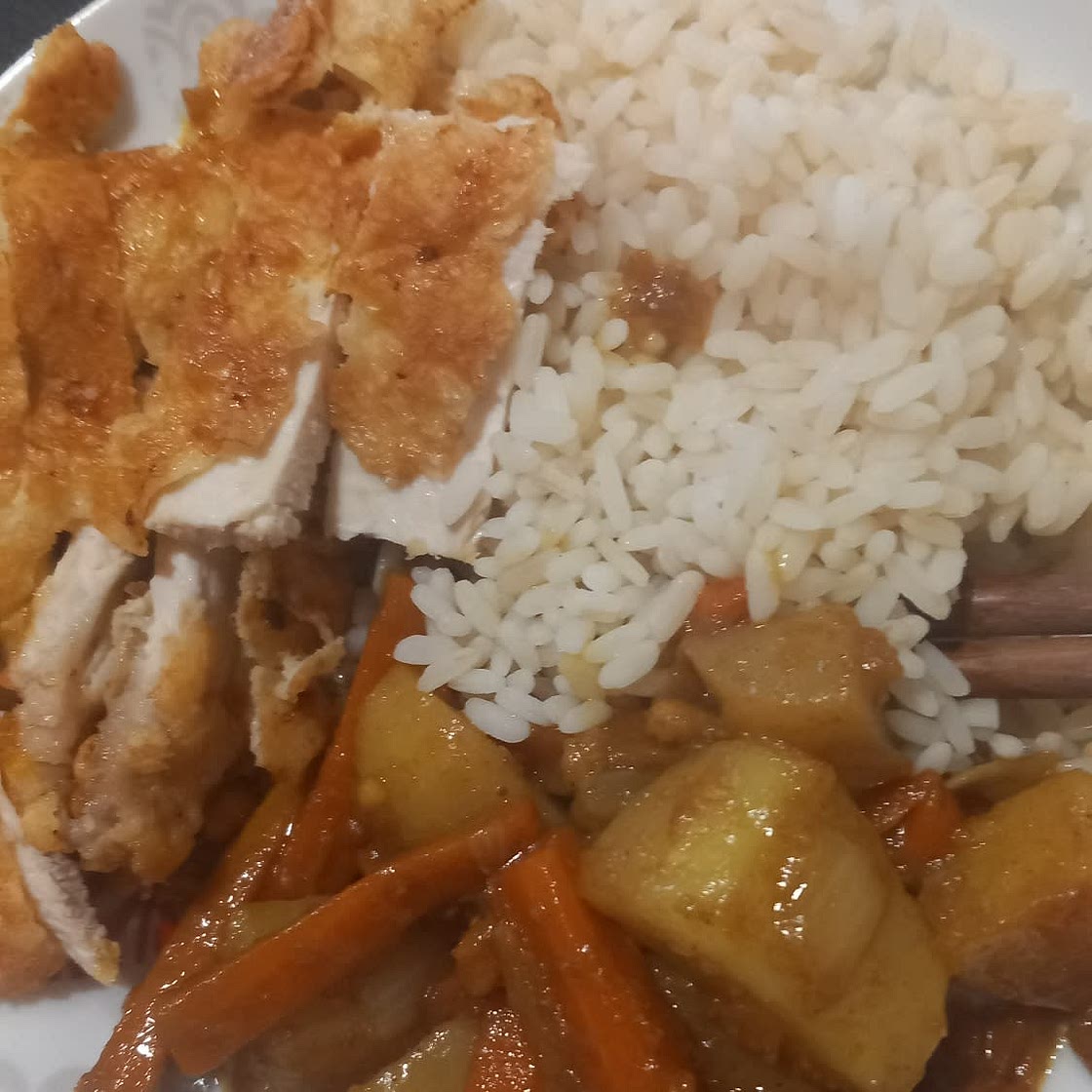 Chicken Katsu Curry (チキンカツカレー)