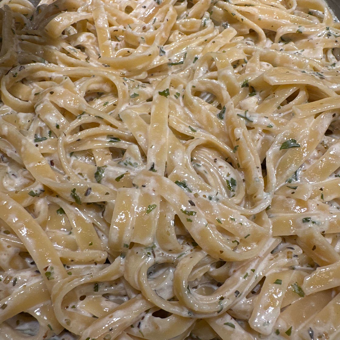 Creamy Alfredo Chicken Pasta