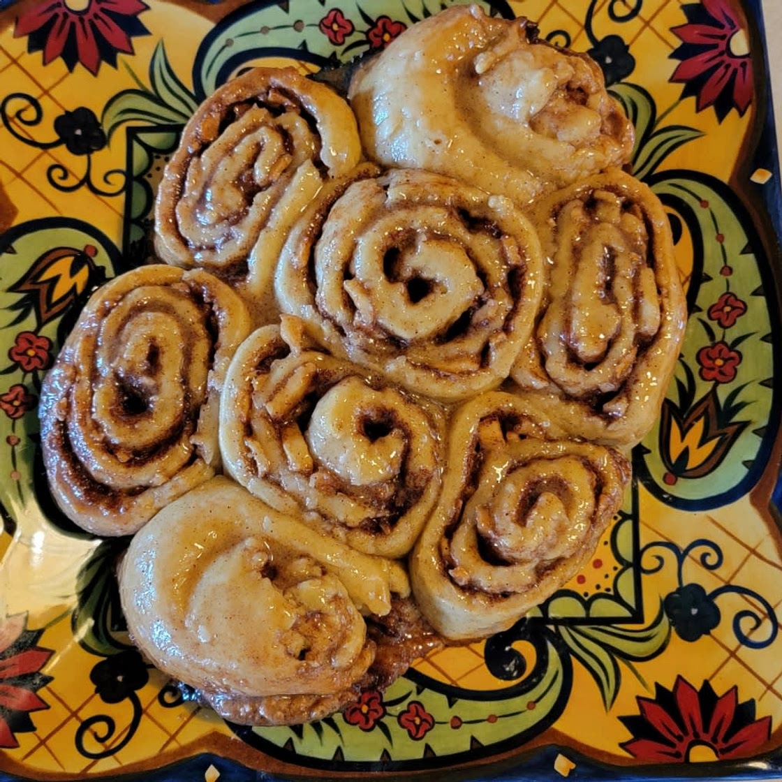 Slow Cooker Self Rising Flour Cinnamon Rolls
