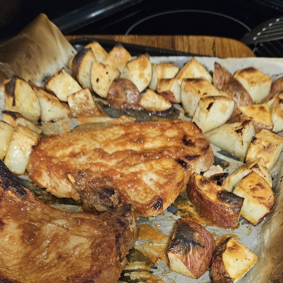 Oven Baked Pork Chops with Potatoes