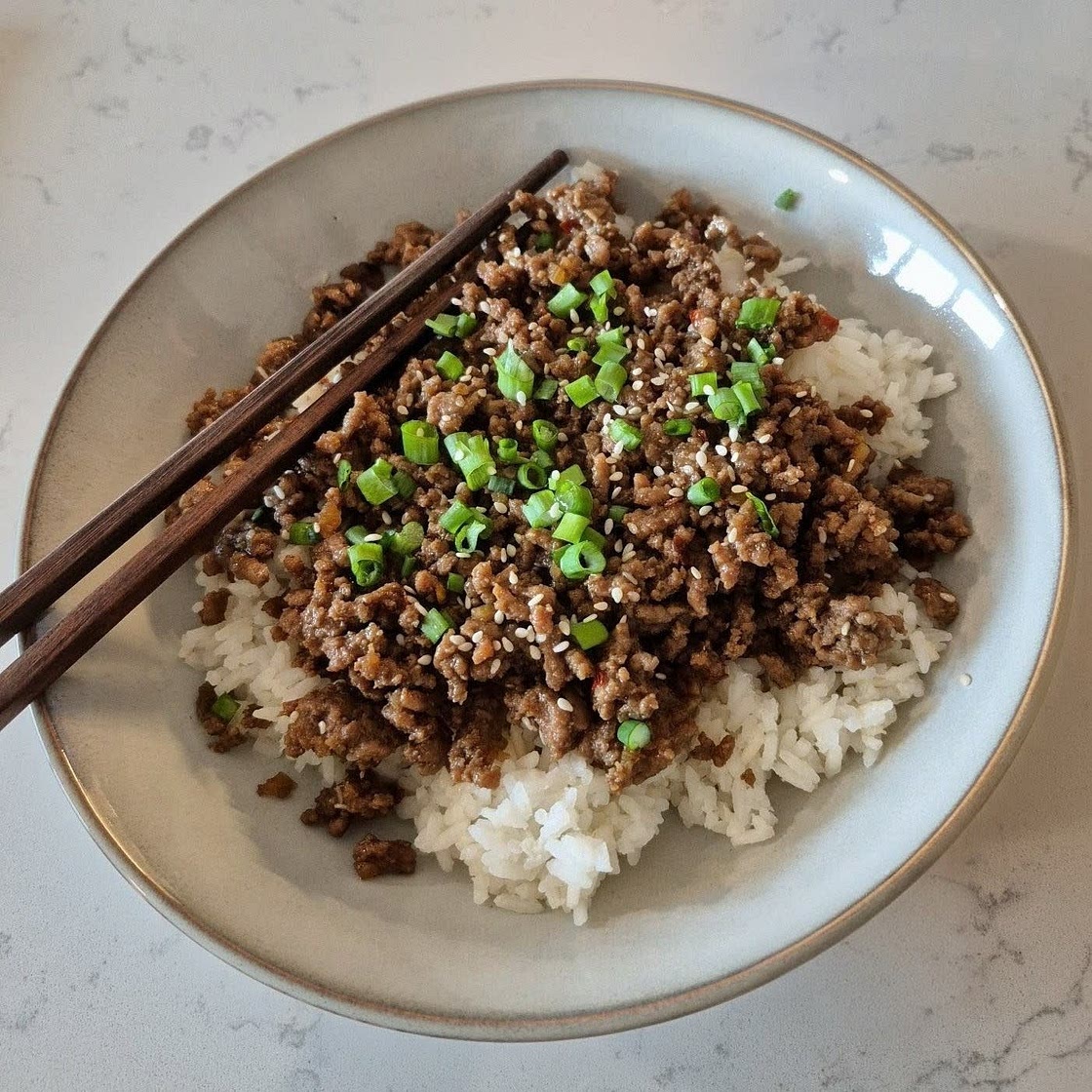 Korean Ground Beef and Rice Bowls