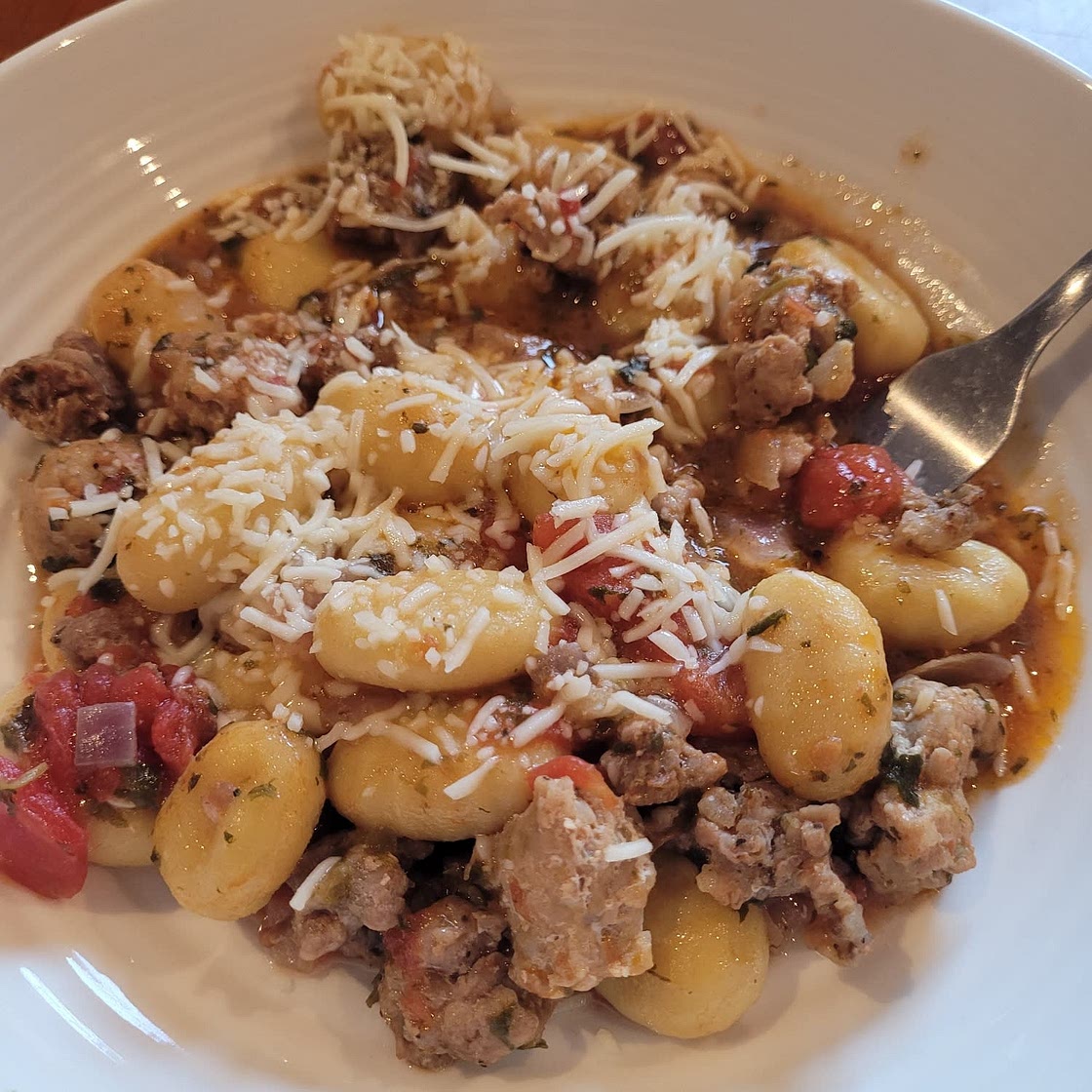 Cheesy One-Pot Gnocchi with Italian Sausage & Spinach