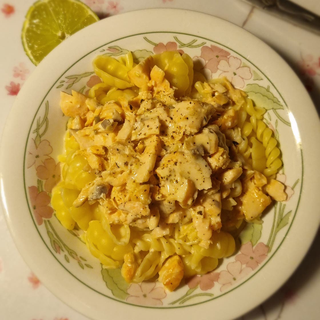 Creamy pasta with Salmon and Lime