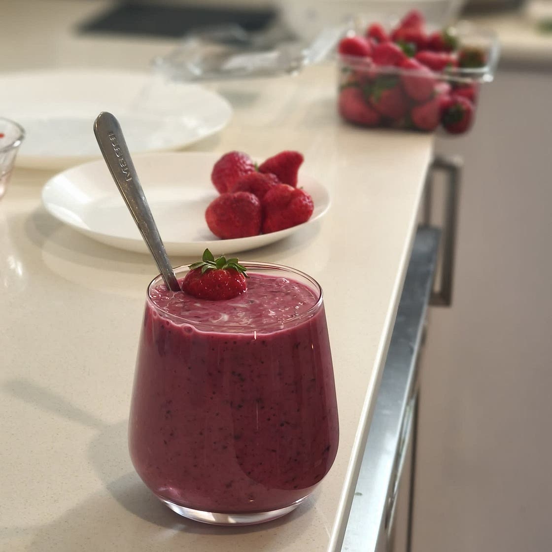 Berry Oat Smoothie