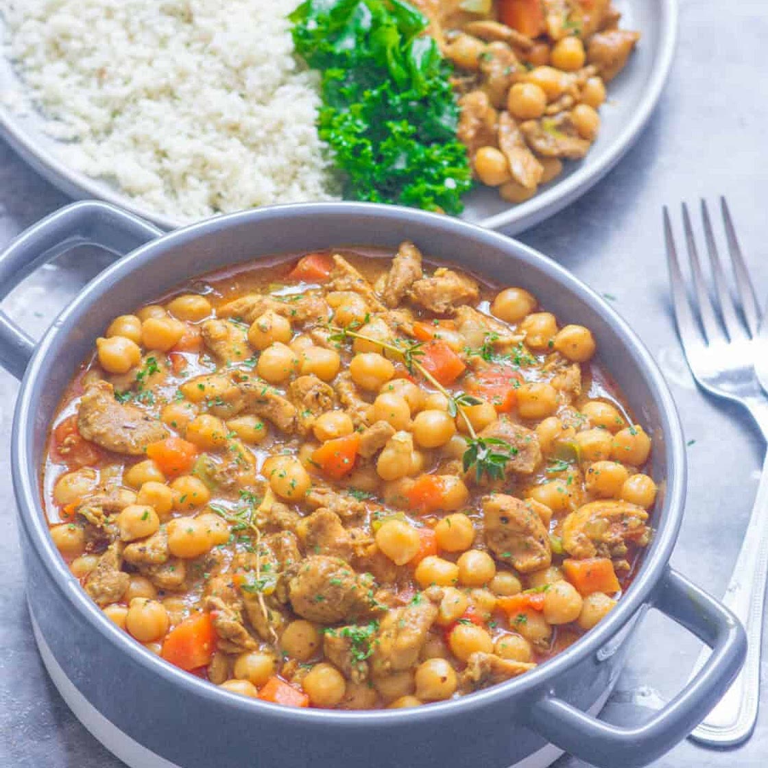 Slow Cooker Chicken, Chickpea & Broccoli Stew